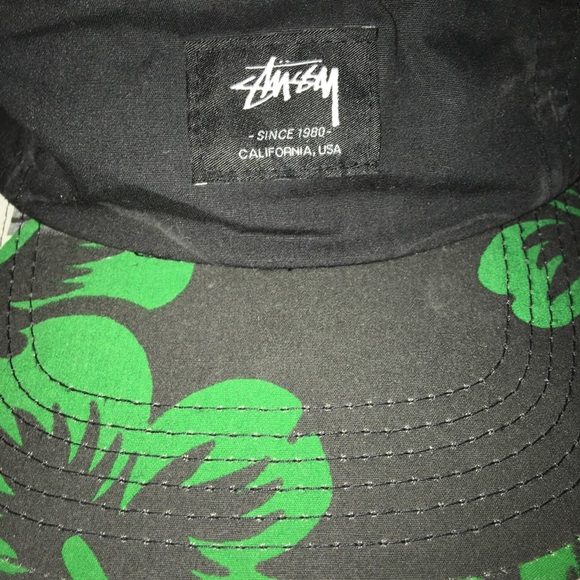 Black Stüssy Hat - Picture 2 of 5